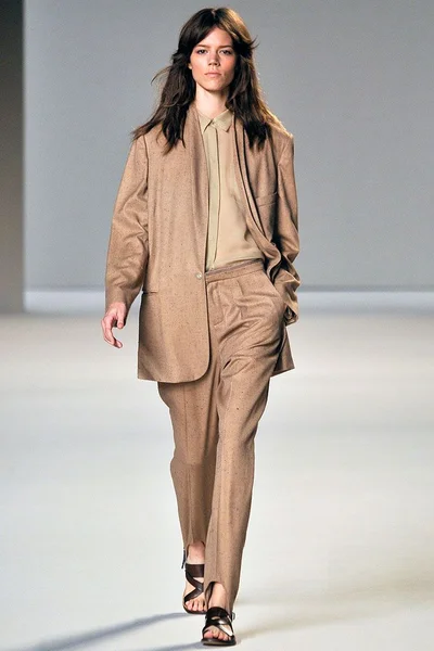 Look 1